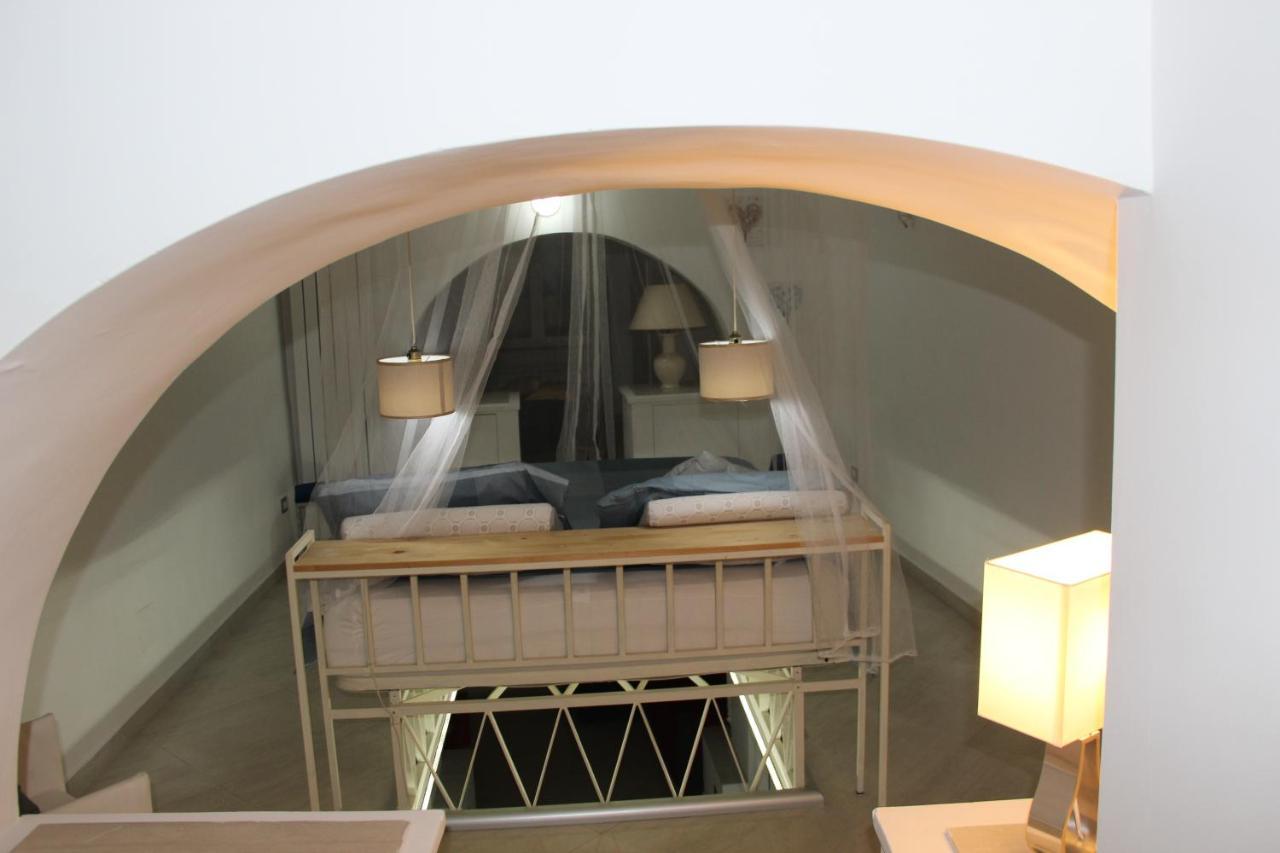 Apartamento La Casa Di Ale A Chiaja Nápoles